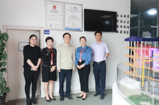 合肥市经济和信息化局王十朋一行莅临Welcome大发科技调研指导