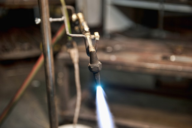 钢铁行业的自动点火系统：引领现代生产的安全与效率